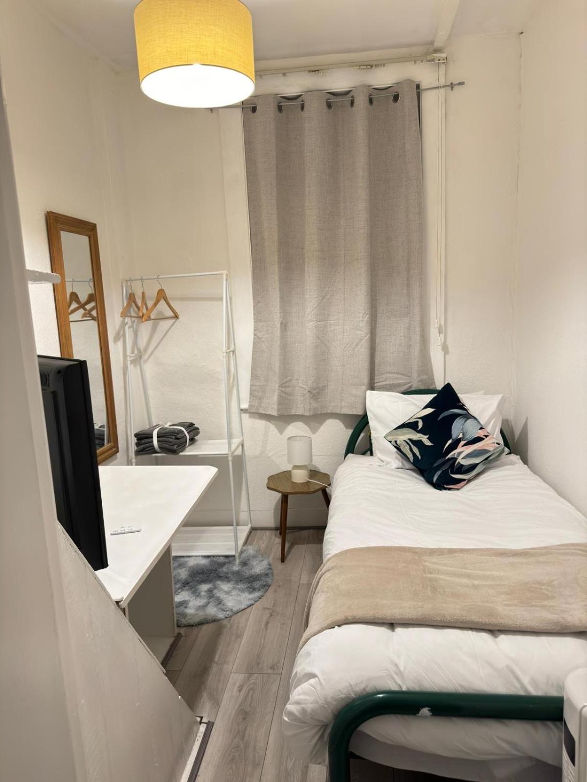 Cozy Single Near Station Séjour chez l'habitant *