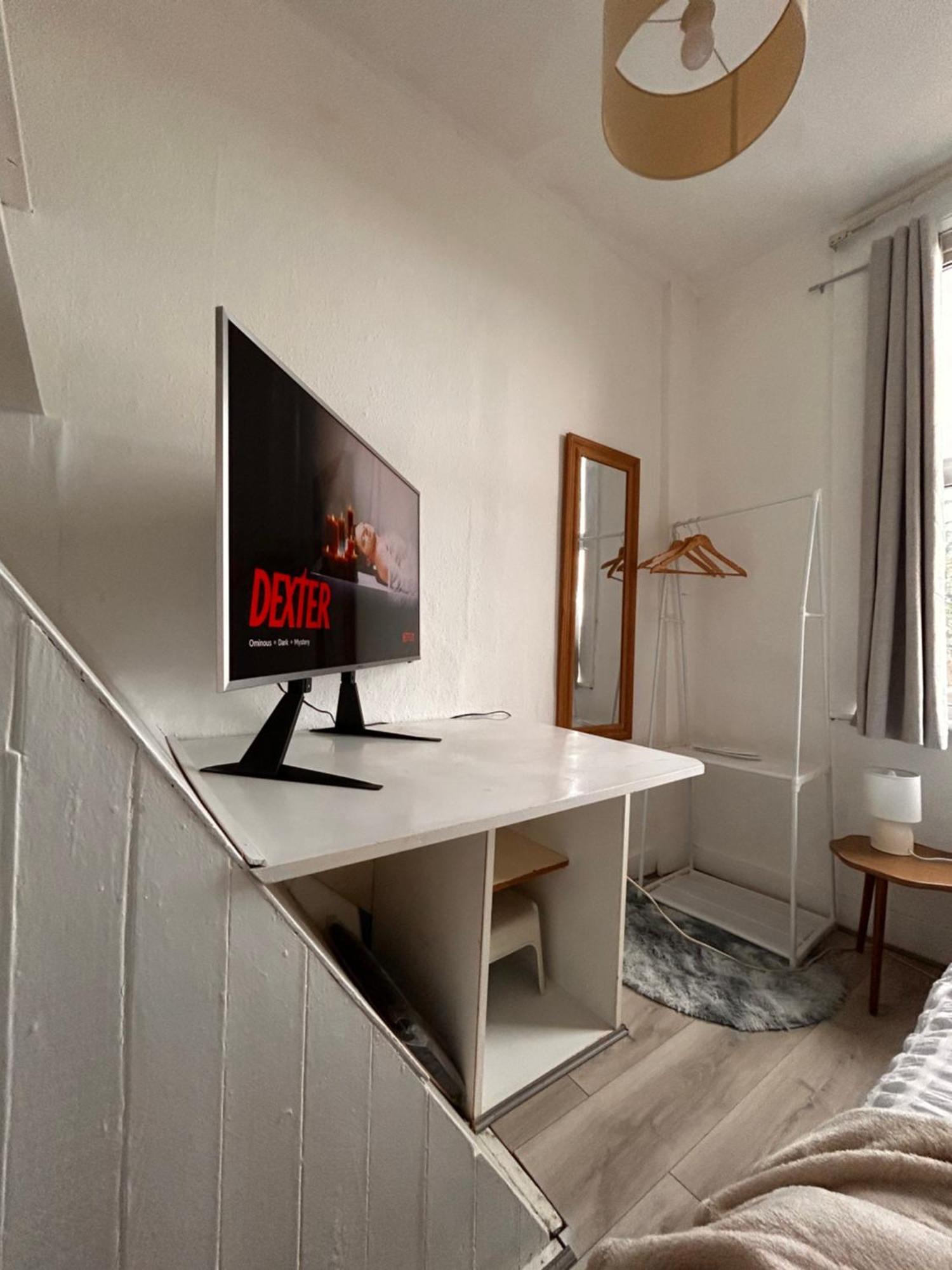 Cozy Single Near Station *